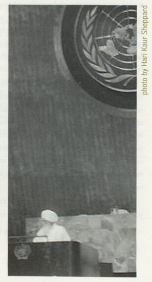 Yogi Bhajan addressing the UN Summit in 2000