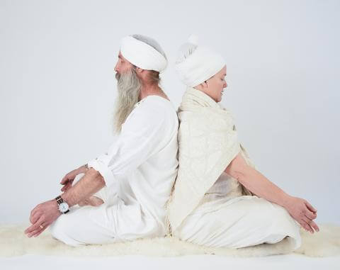 Kirtan Kriya to Clear the Clouds: A Meditation for Couples