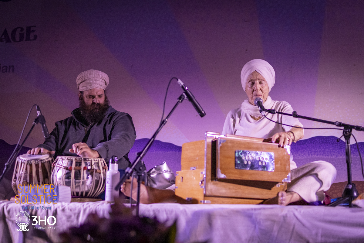 3HO Summer Solstice Sadhana Celebration 2025-159