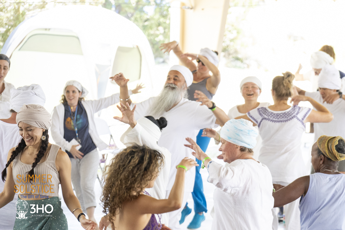 3HO Summer Solstice Sadhana Celebration 2025-239