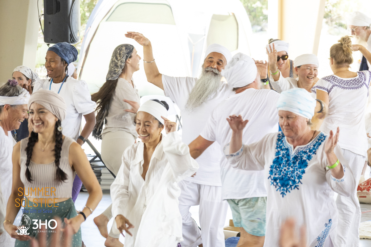 3HO Summer Solstice Sadhana Celebration 2025-240