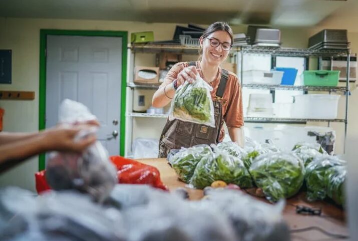 Khalsa Farms Senior Bags Program